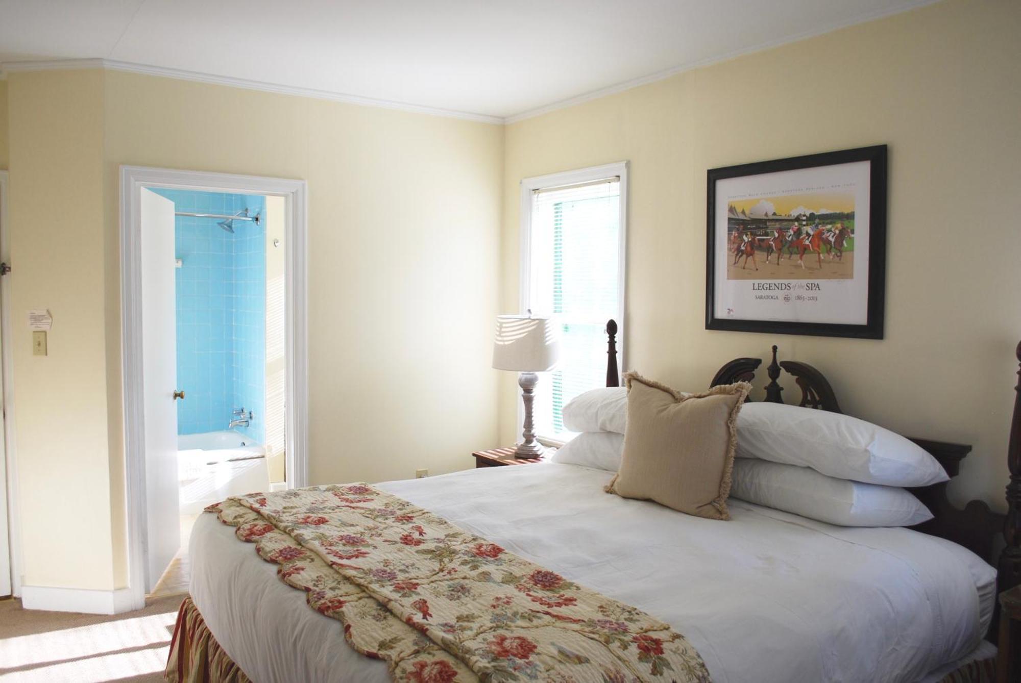 Anne'S Washington Inn (Adults Only) Саратога-Спрингс Номер фото